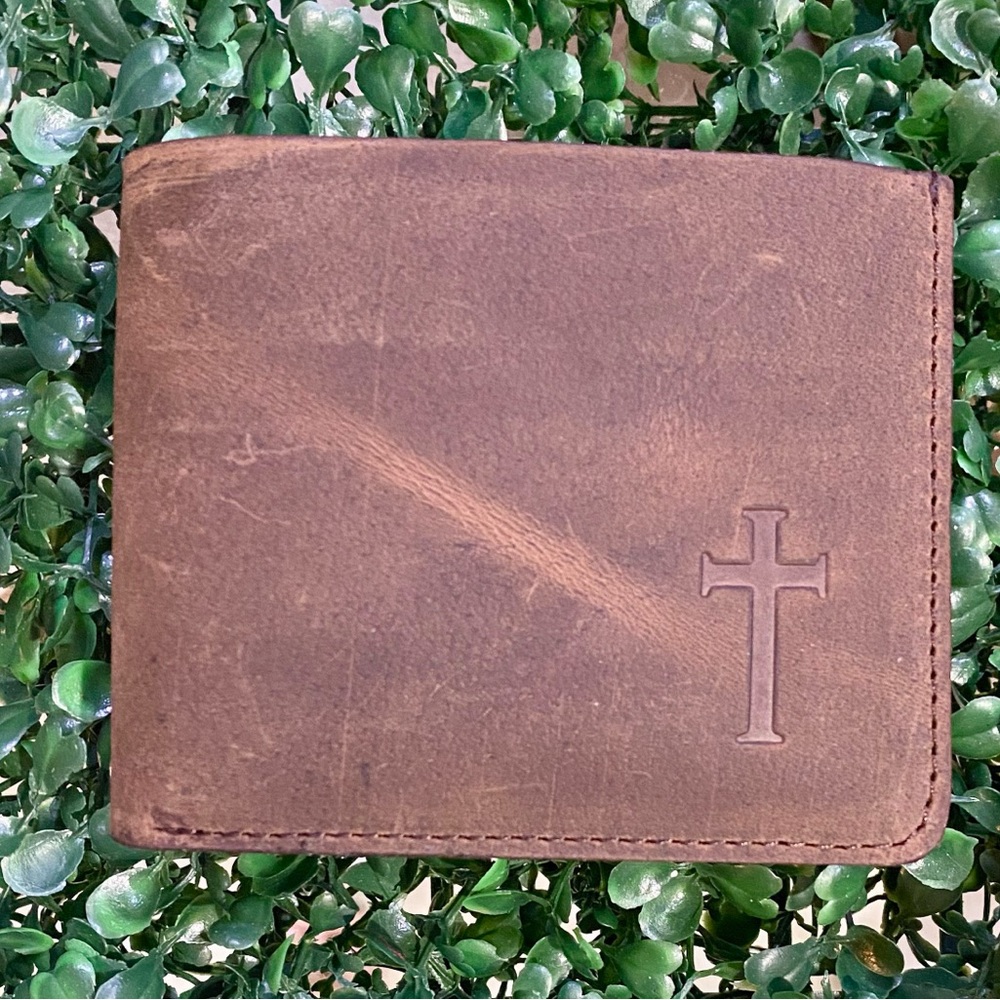 BRAND NEW WITH TAGS Buffalo Leather Wallet with Cross Imprint